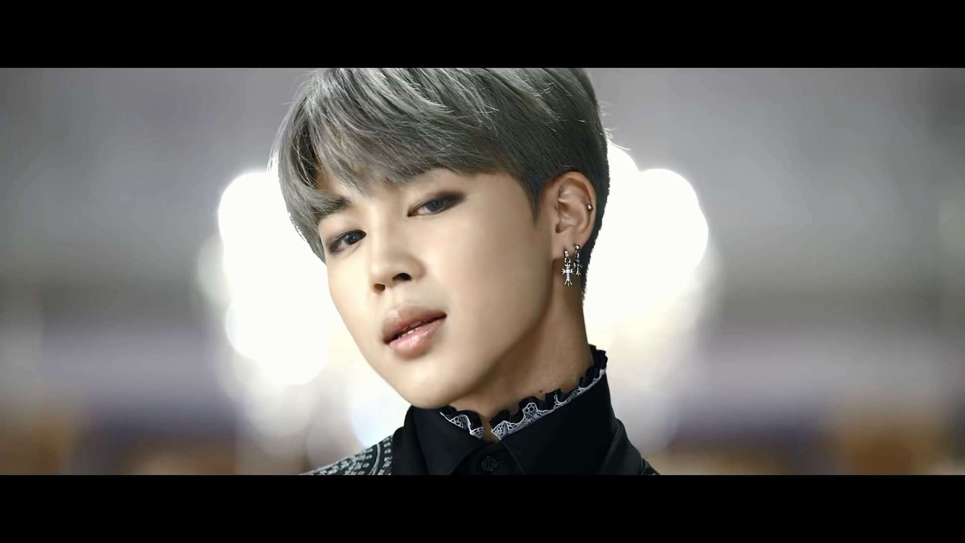 Jimin's Iconic Messy Blonde Hair in "Blood Sweat & Tears" Performance - wide 9