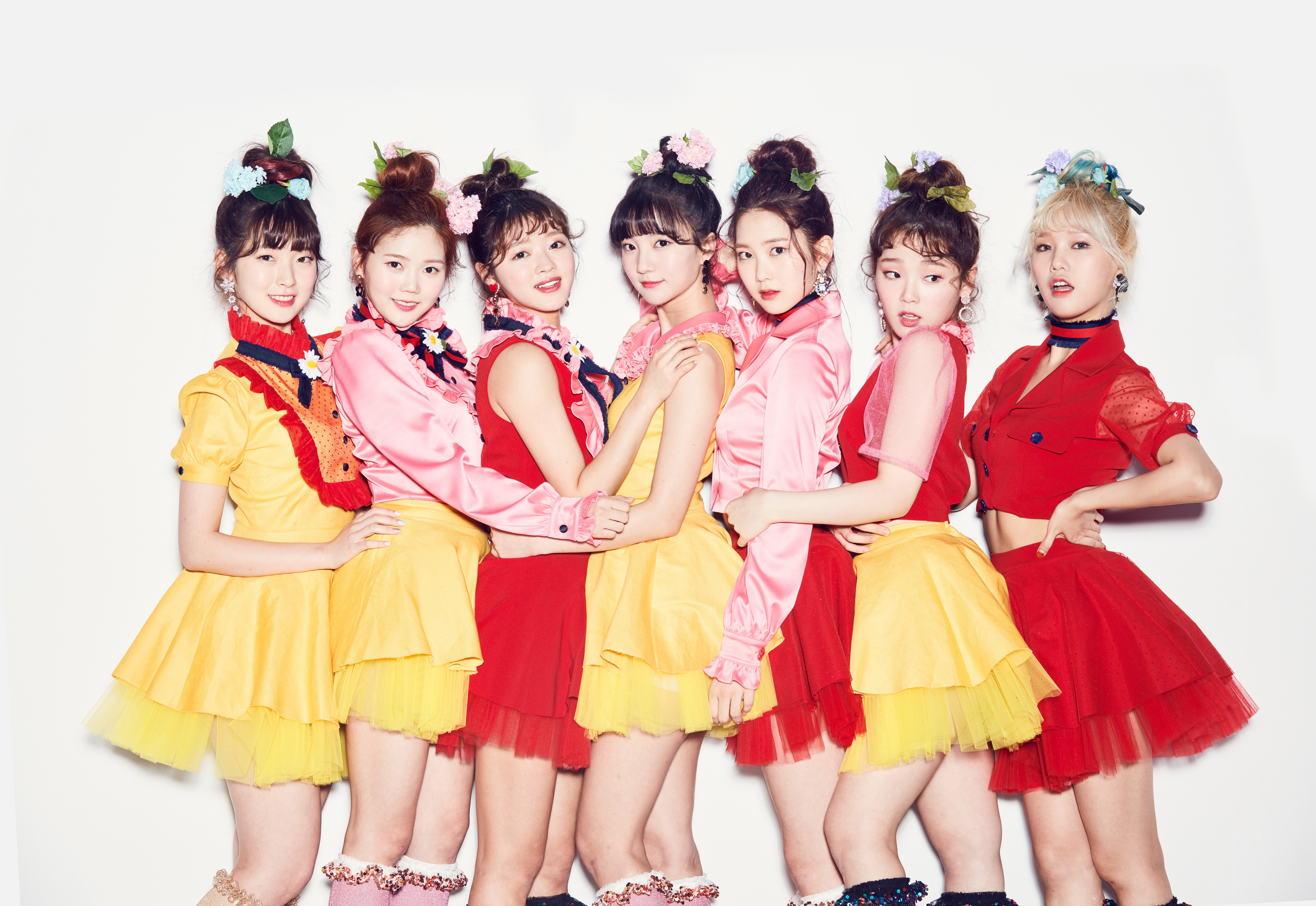 Update: Oh My Girl Shares Summery Group And Individual 