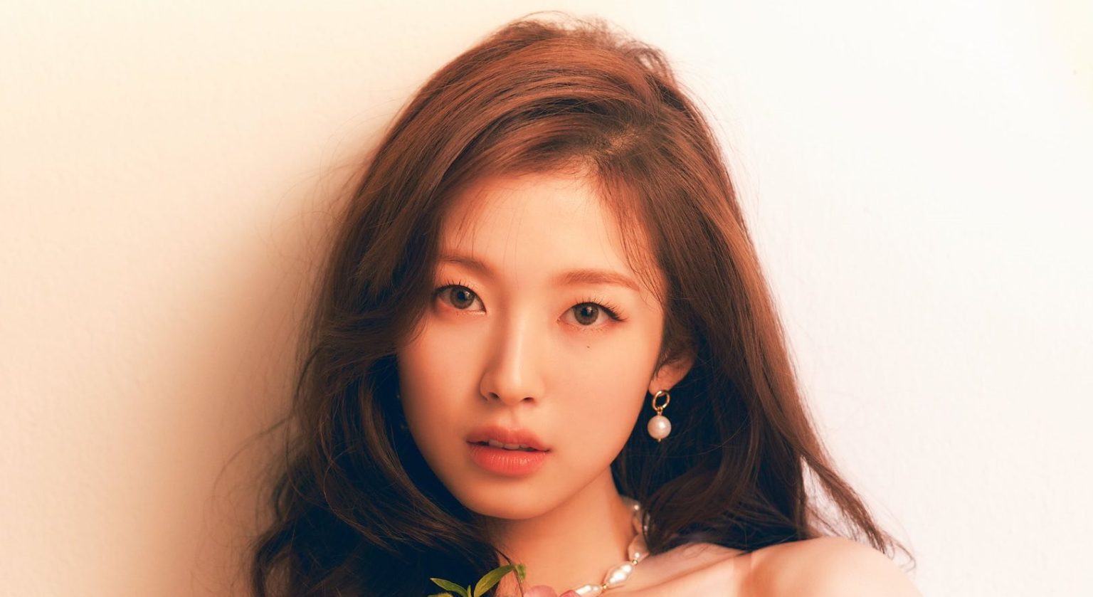 Arin (oh My Girl) Profile - K-pop Database   Dbkpop.com