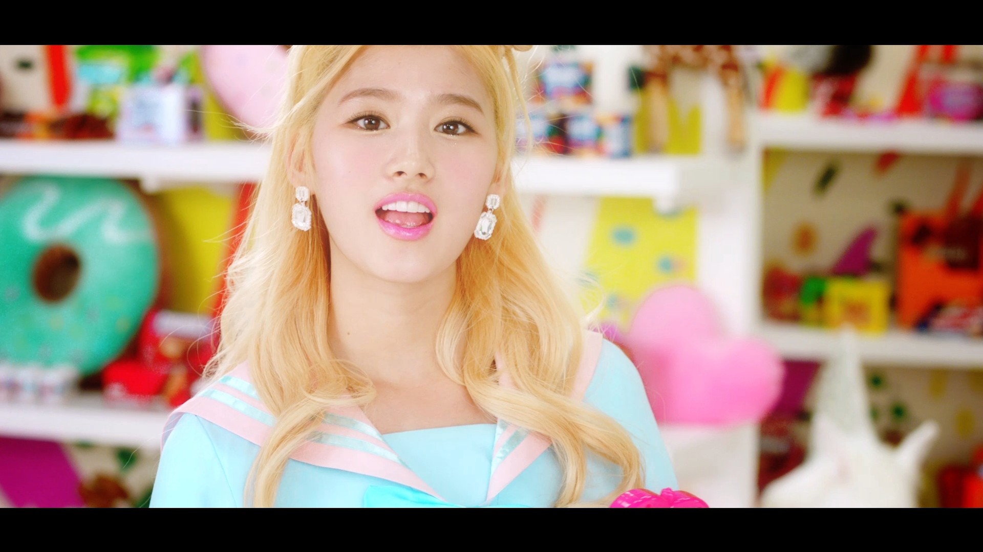 Twice Cheer Up Who S Who K Pop Database Dbkpop Com