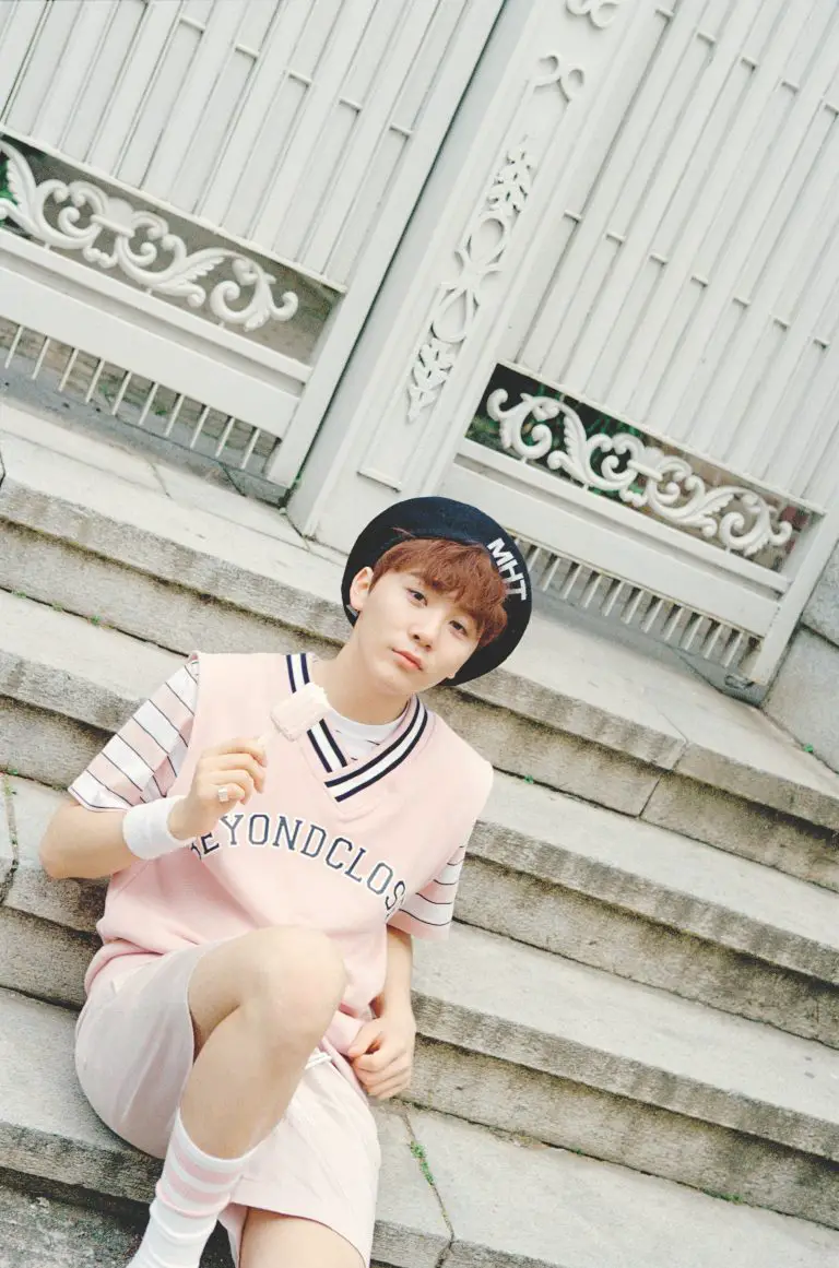 Seungkwan (Seventeen)