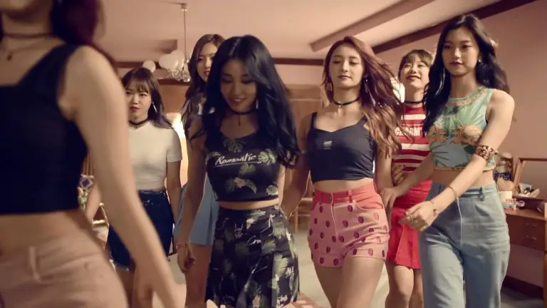 I.O.I – Whatta Man