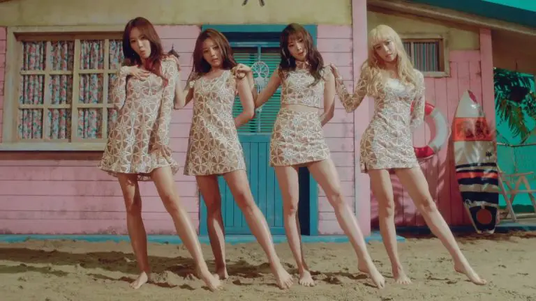 MelodyDay – Kiss On The Lips