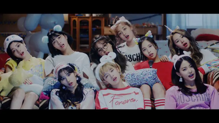 Twice – What Is Love?