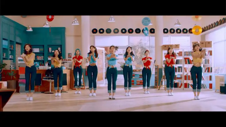 Twice – I Want You Back