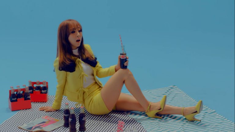 Mamamoo, Esna – Ahh Oop!