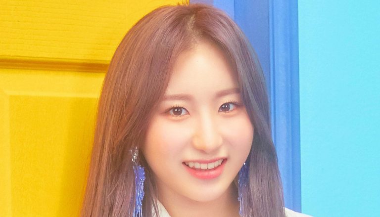 Chaeyeon (IZ*ONE)