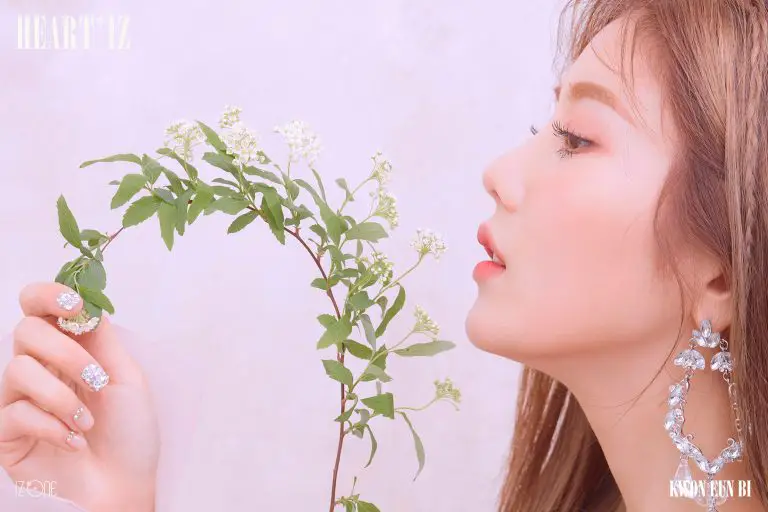 IZ*ONE – HEART*IZ Teaser Photos (Eunbi, Yena, Minju)