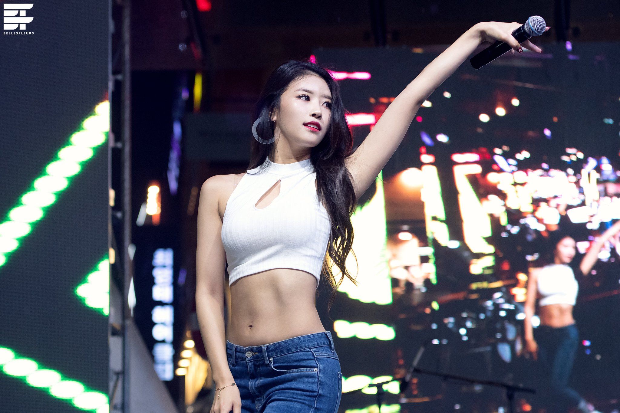 Mijoo Lovelyz Born in 1994