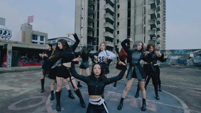 LOONA – So What