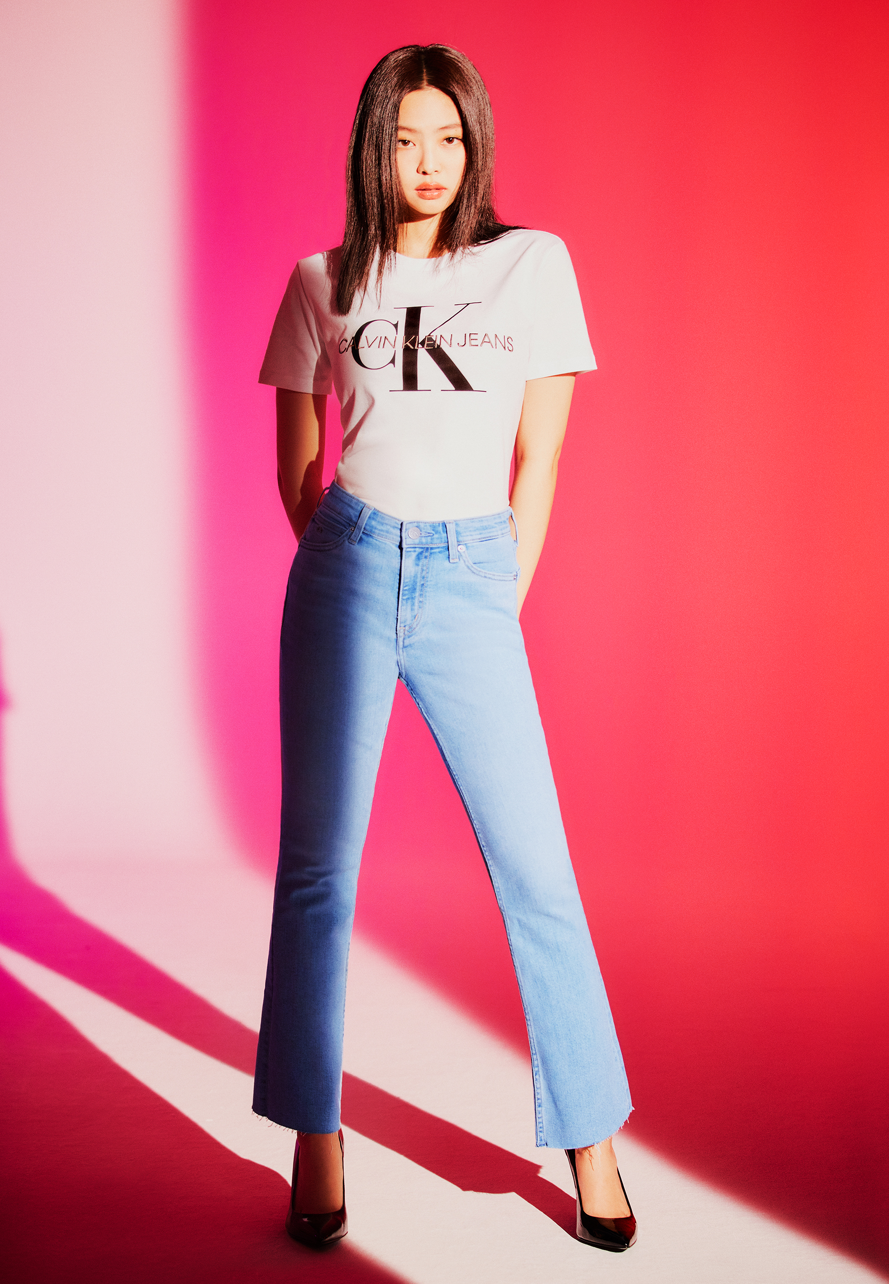 Blackpink Jennie Calvin Klein Fall 2021 Photoshoot (September 2021)  (UHD/UHQ) - K-Pop Database / dbkpop.com