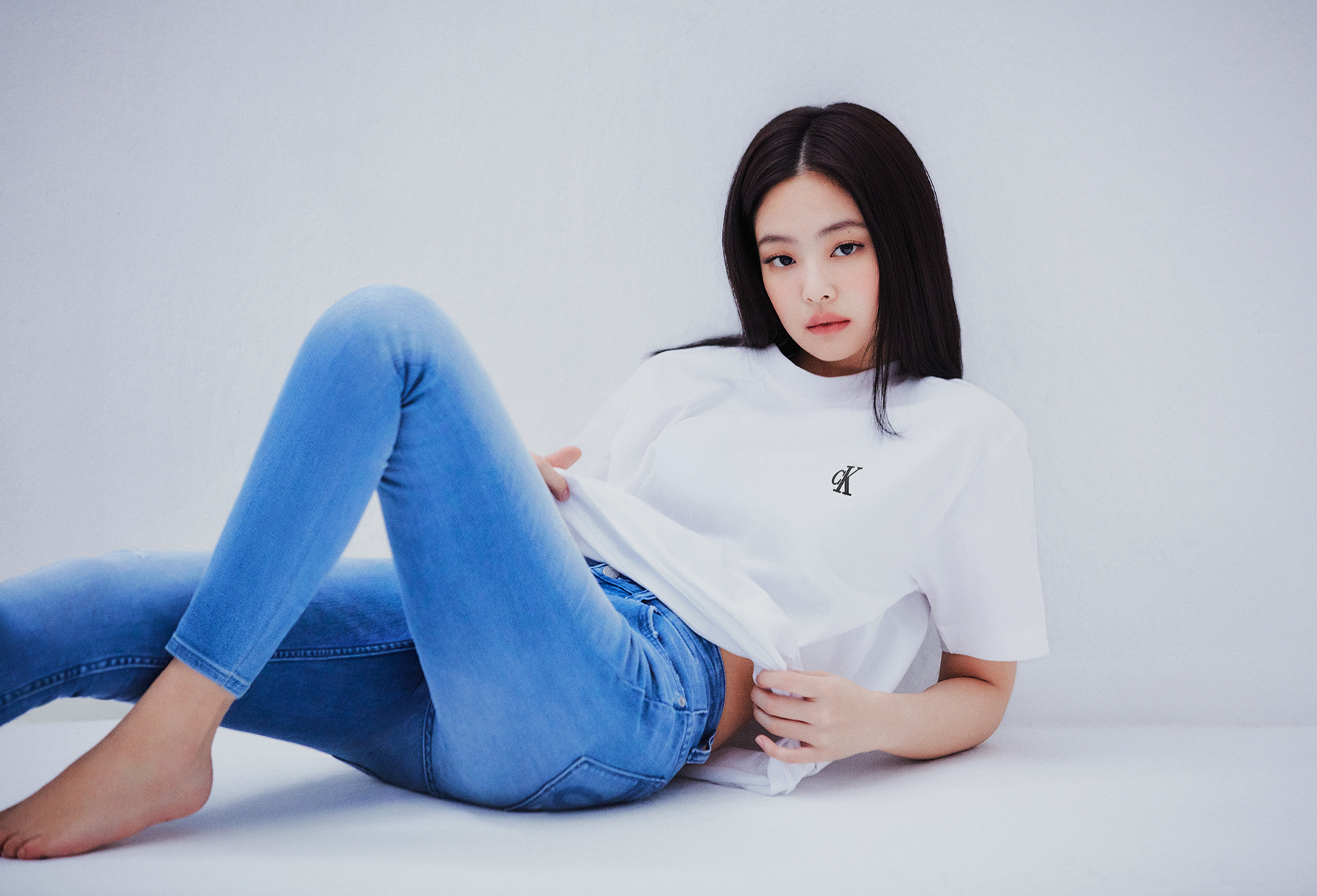 Jennie Calvin Klein Jeans 2020