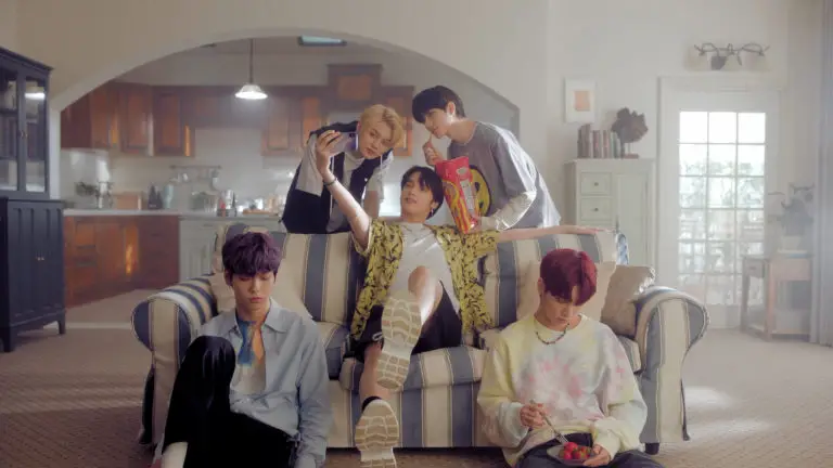 TXT – Can’t You See Me