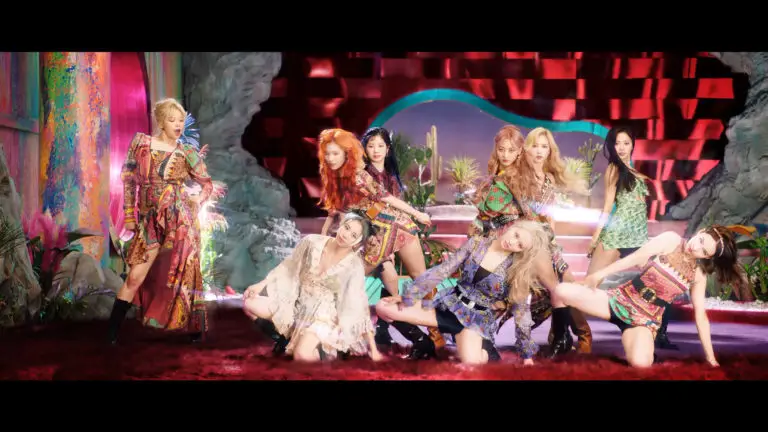 TWICE – More & More