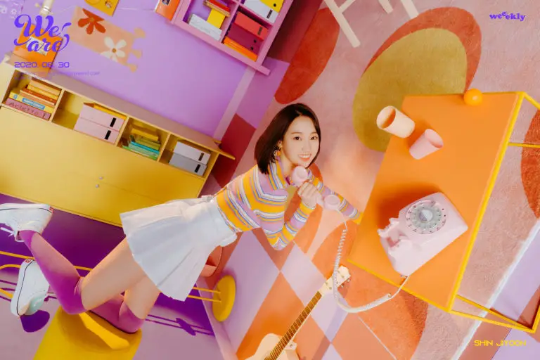 Shin Jiyoon (Weeekly)