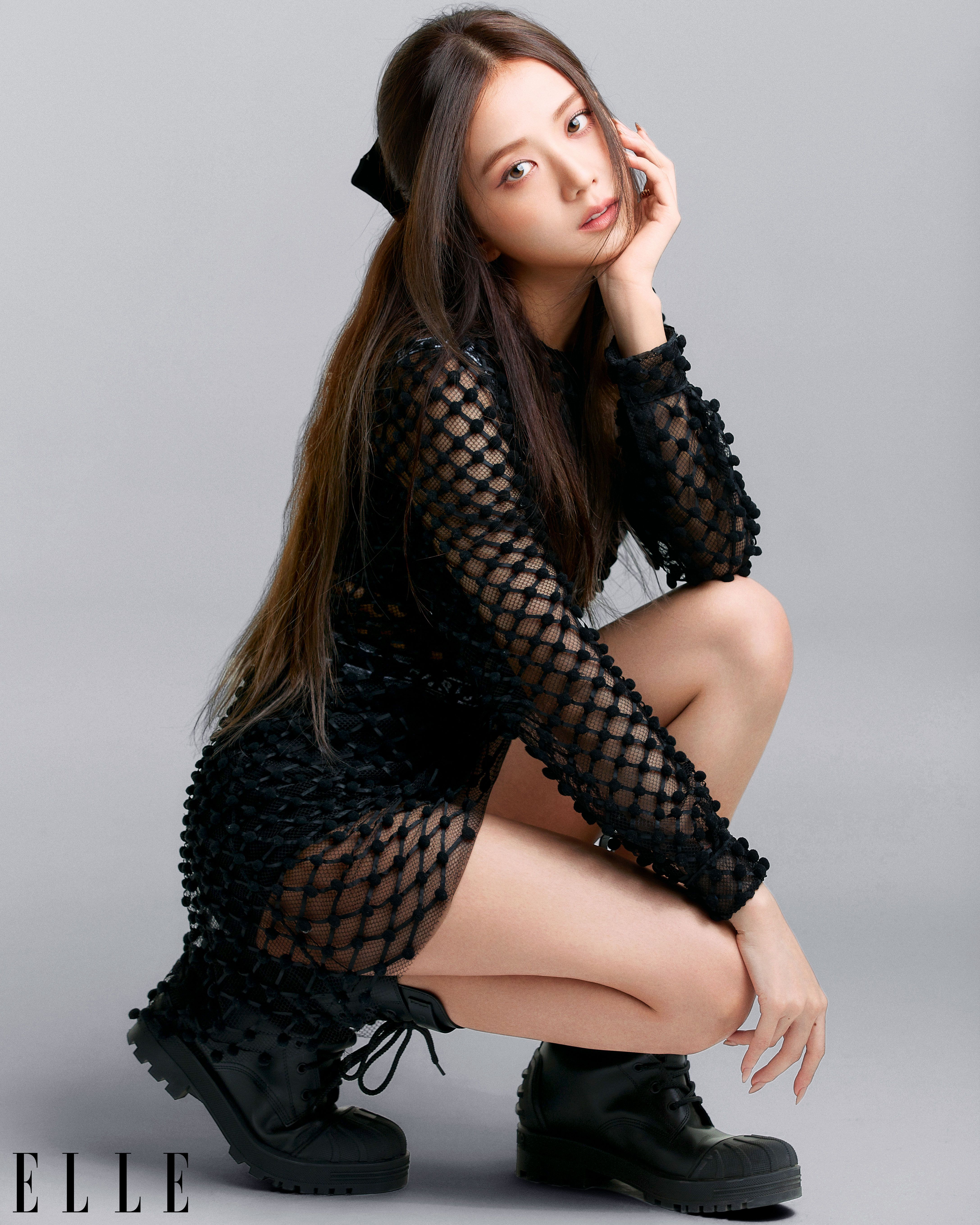 Blackpink Lisa for Elle Korea April 2021 Pictorial (HD/HQ) - K-Pop Database  /