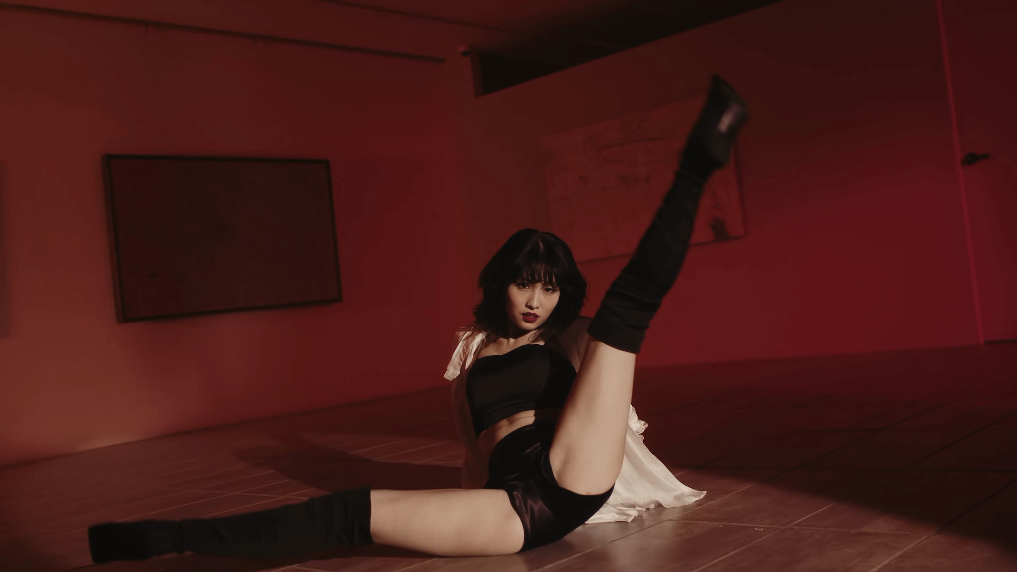 Momo hot