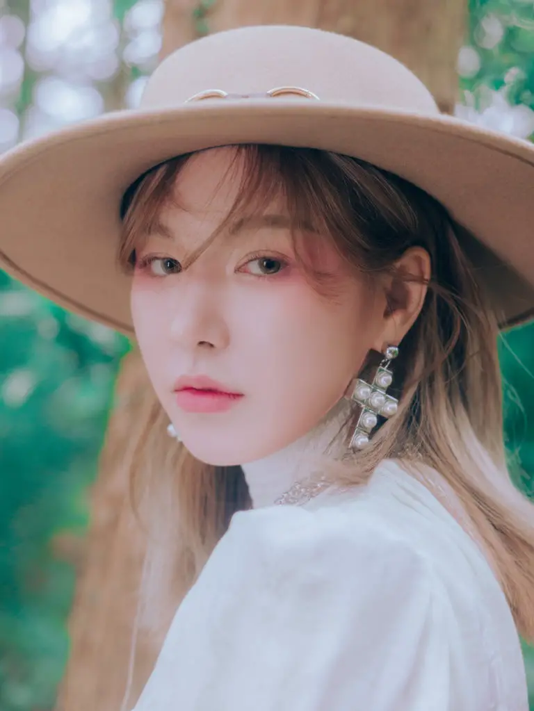 Red Velvet Wendy Like Water Teaser Photos 3, 4 (HD/HQ)