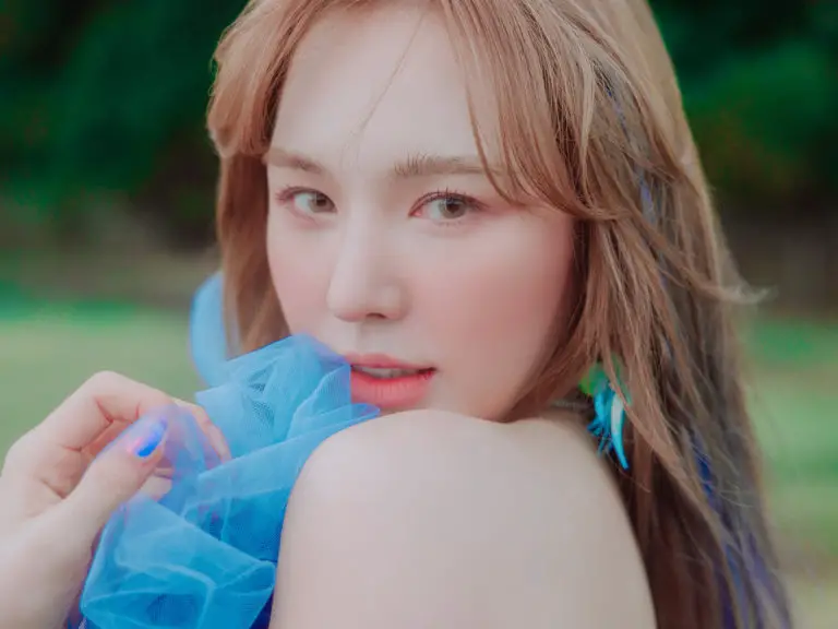 Red Velvet Wendy Like Water Teaser Photos 1, 2 (HD/HQ)