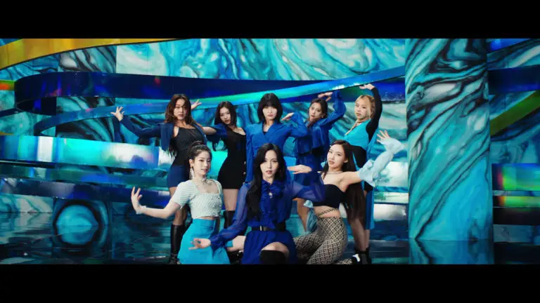 TWICE – Kura Kura