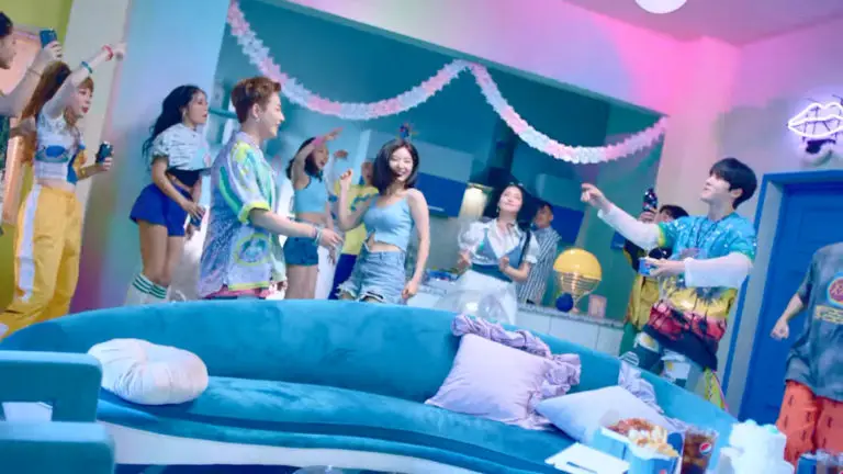 RAIN, MONSTA X, Brave Girls, ATEEZ – Summer Taste