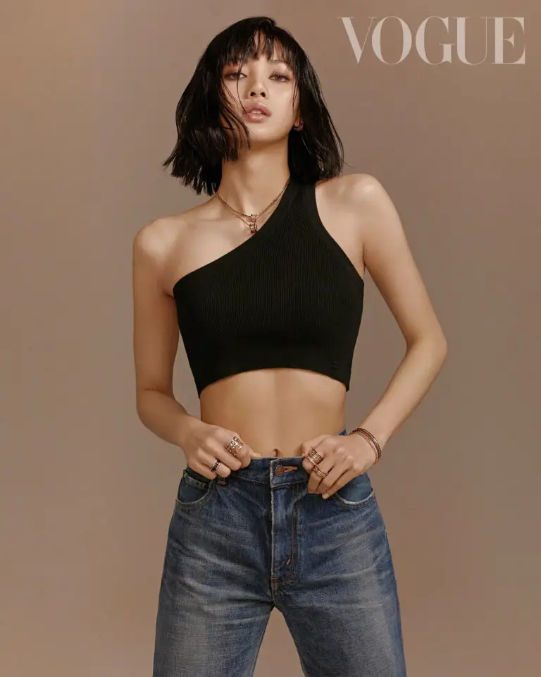 Blackpink Lisa Vogue Taiwan July 2021 Pictorial (HD/HQ)