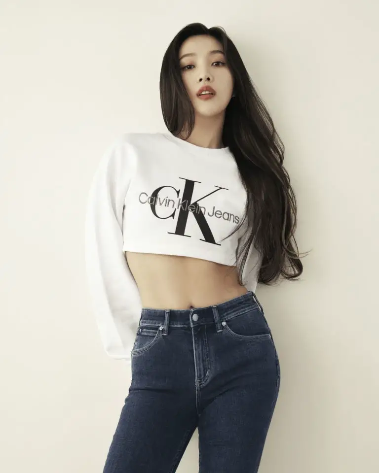 Red Velvet Joy X Calvin Klein Performance Valentines Day 2022 Pictorial (HD/HQ)