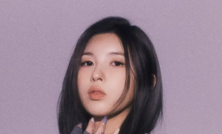 Bae (NMIXX)