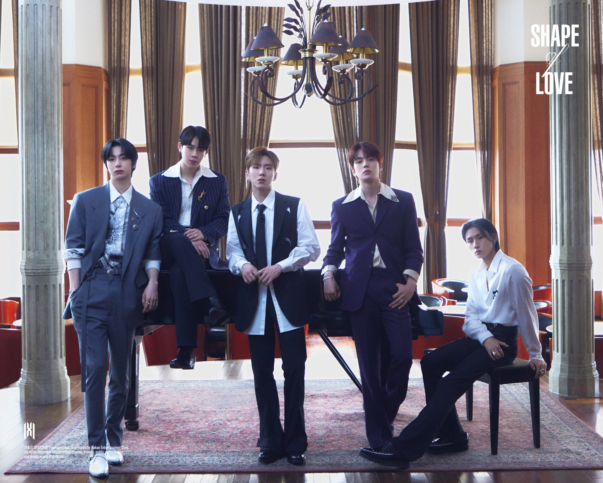 MONSTA X - 'SHAPE OF LOVE' Mini Album (Everything Ver.) + Set Di Photocard In Regalo. CD + Photobook + Cards. Conta Per Le Classifiche Hanteo E Gaon. Spedito Dalla Corea.