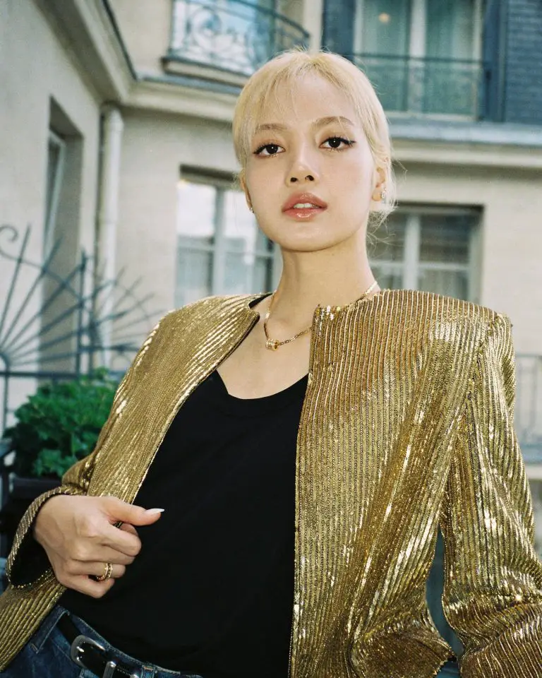 BLACKPINK’s Lisa has reached 80 Million Instagram Followers