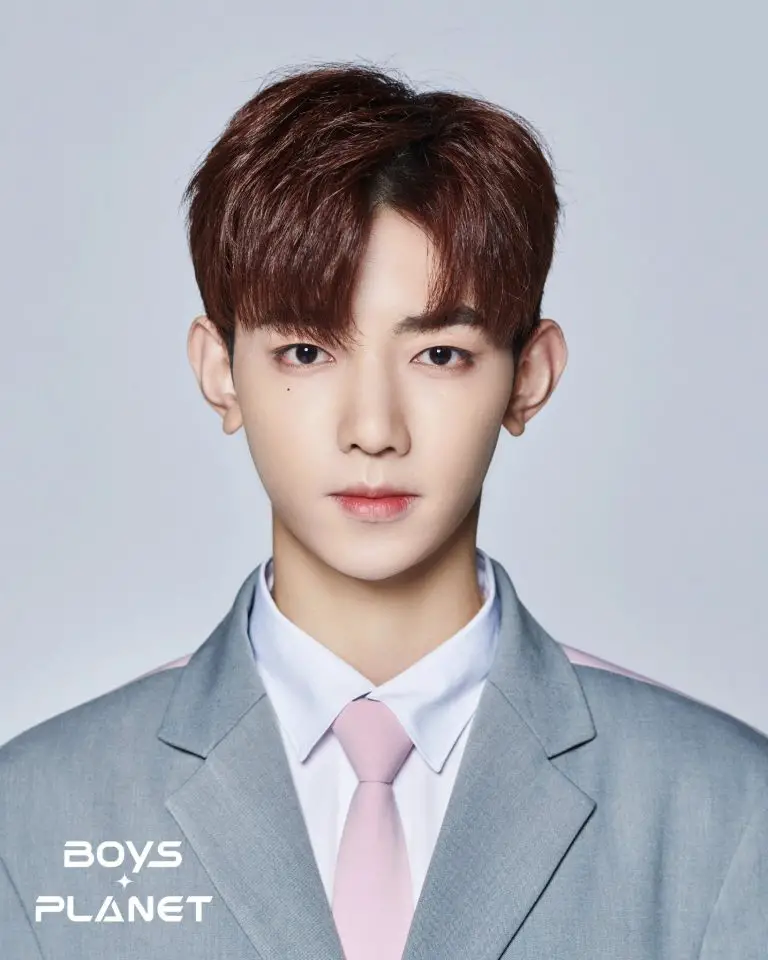 Zhang Hao (ZEROBASEONE)