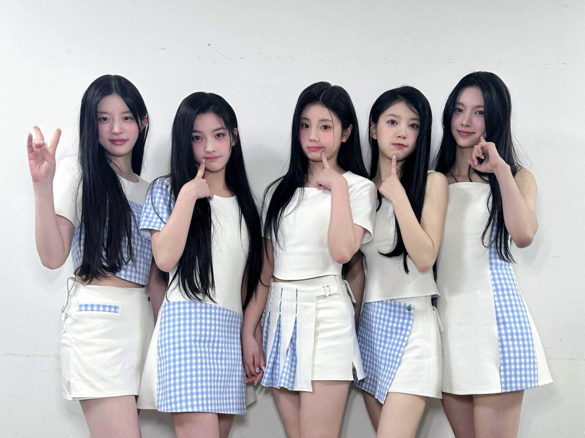 ILLIT Members Age Updated Current Age And Debut Age K Pop Database