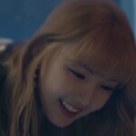 GFRIEND Yerin Fingertip