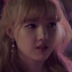 GFRIEND Yerin Fingertip