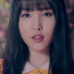 GFRIEND Yuju Fingertip
