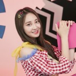 Momoland Freeze Taeha 모모랜드 꼼짝마 태하 Momoland Taeha Freeze