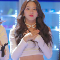 Twice Heart Shaker Chaeyoung Chaeyoung Heart Shaker