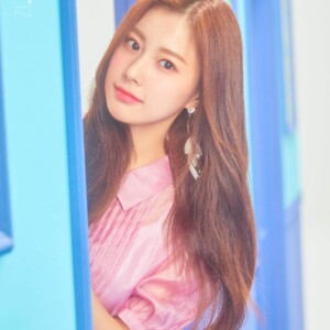 Hyewon (IZ*ONE) – K-Pop Database