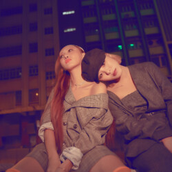 Mamamoo Hwasa Wheein