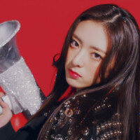 Yuna Itzy ITZY Yuna