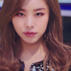 Mamamoo Wheein gogobebe