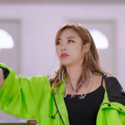 Mamamoo Wheein gogobebe