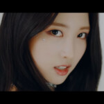 Everglow Sihyeon Adios