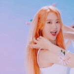 Oh My Girl Jiho Bungee