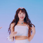 Oh My Girl Yooa Bungee