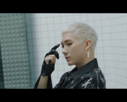 NUEST Aron