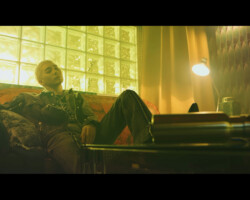 NUEST Aron