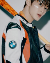 Mark NCT 127 Neo Zone: The Final Round Warm Up Player 1 (Punch) Mark NCT 127 Neo Zone: The Final Round