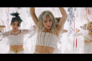 Momo Twice More & More Momo More & More