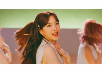 Eunseo WJSN Butterfly